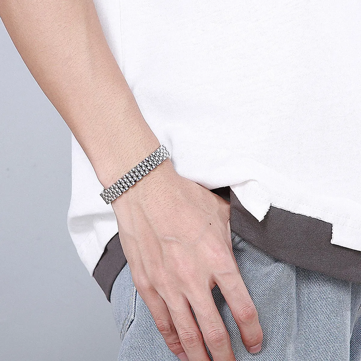 316L Stainless Steel Silver Plated Men Stylish Bracelet