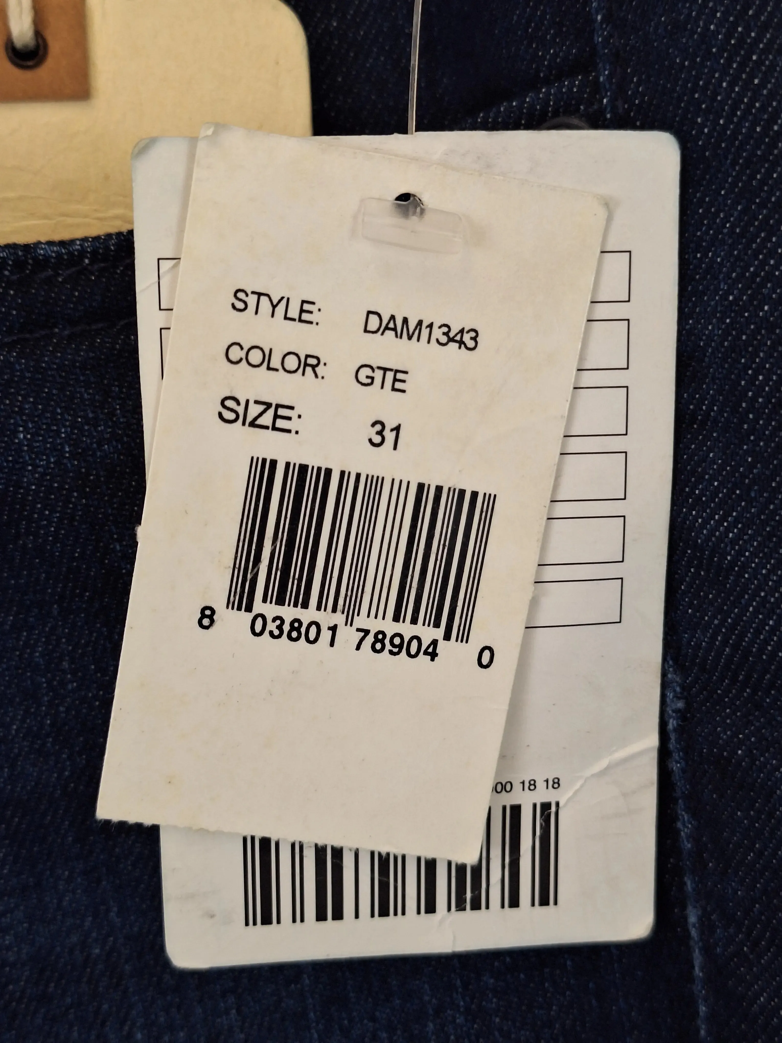 AG Jeans Essential Slim Boot Cut Jeans Size 16