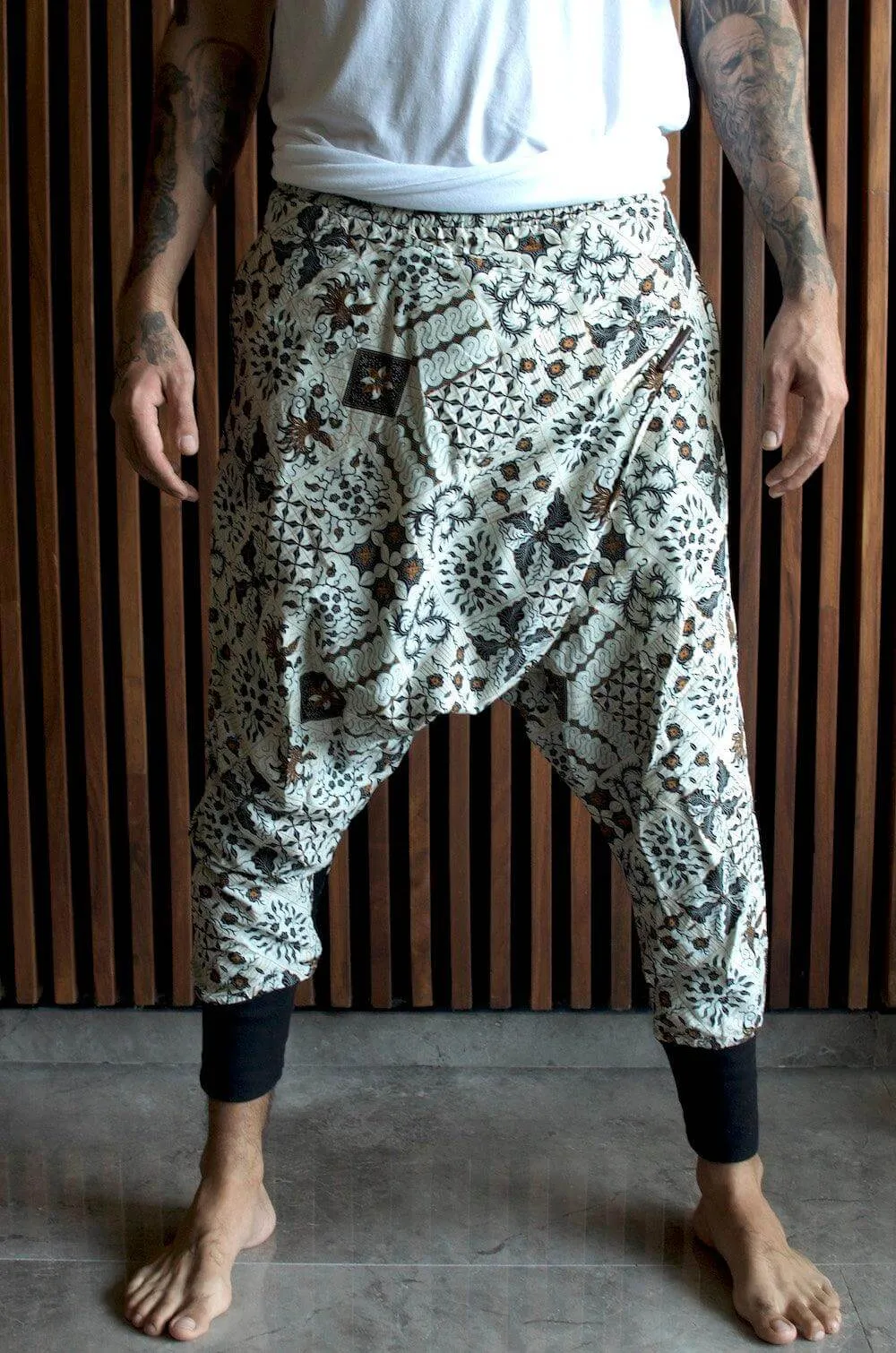 BALI SPIRIT NINJA - White Batik Harem Pants