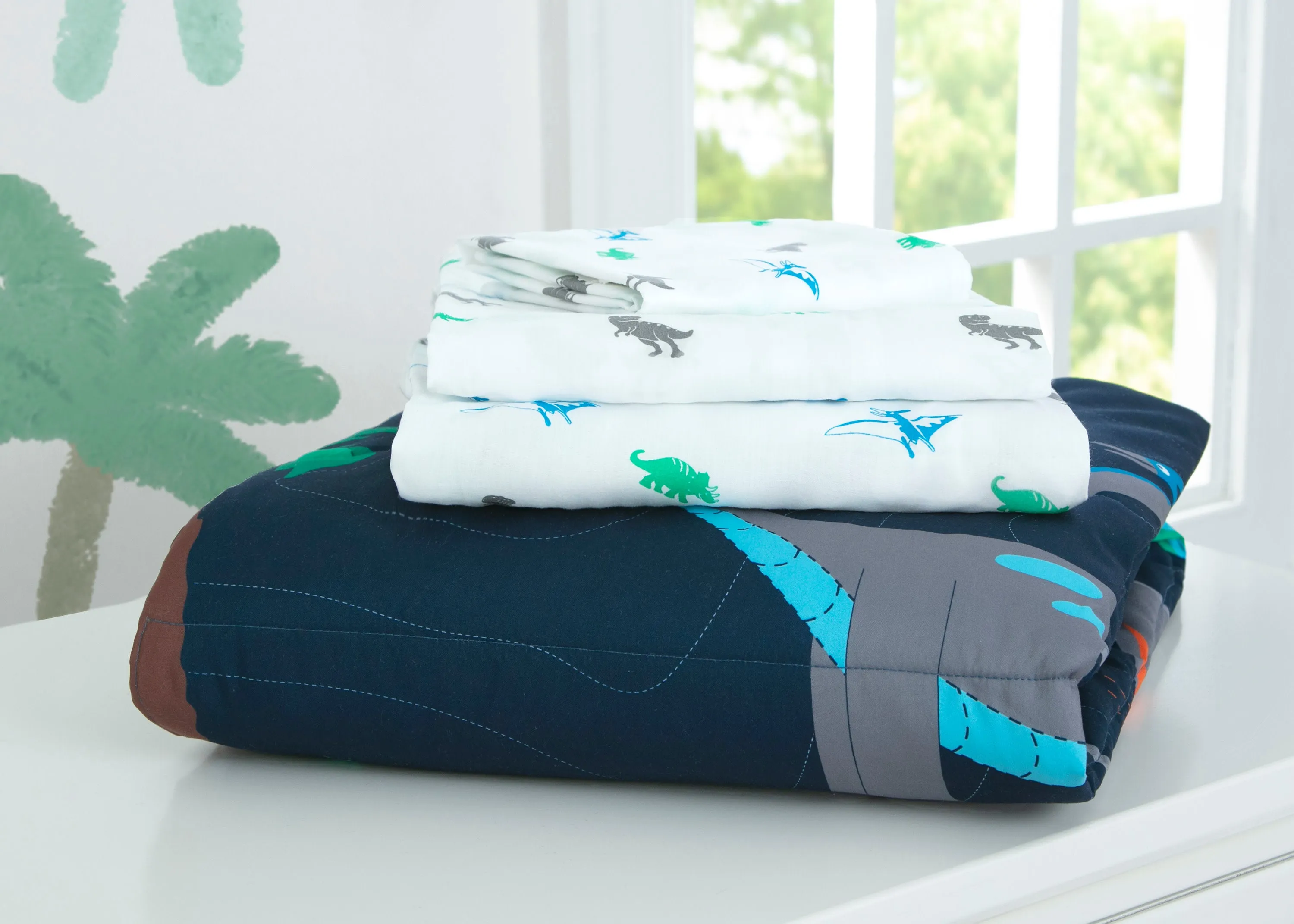 Boys 4-Piece Toddler Bedding Set