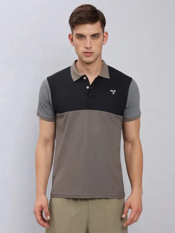 Men Colorblock Slim Fit Polo T-shirt with MATPIQ