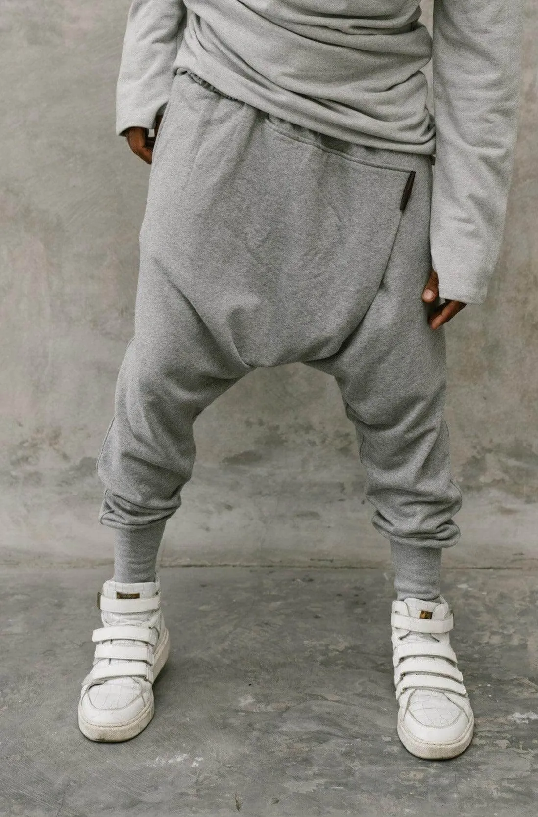 URBAN Ninja - Misty Grey Cotton Harem Pants